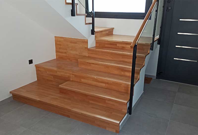 Recubrimiento de madera para escaleras